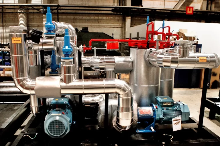 Viitos-metallin laitetoimitus Indonesiaan.